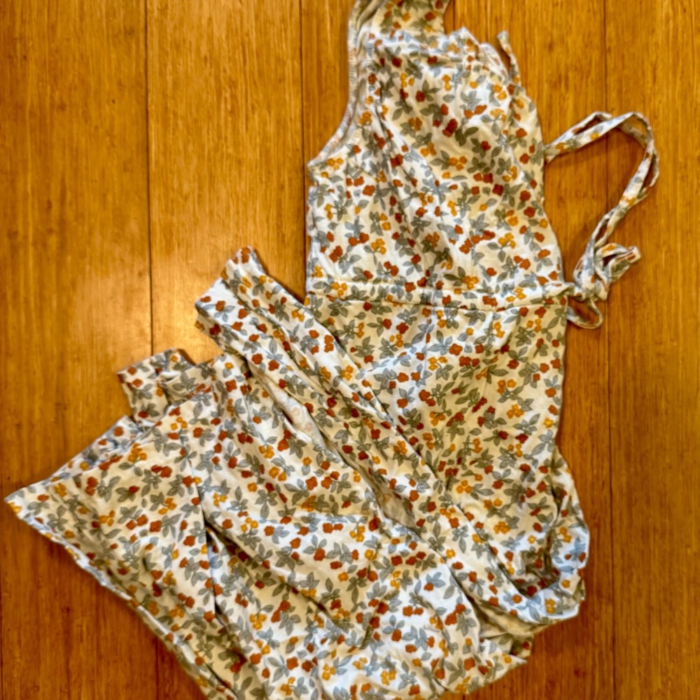 NWOT Baby Be Mine Nursing Cover and Delivery Gown